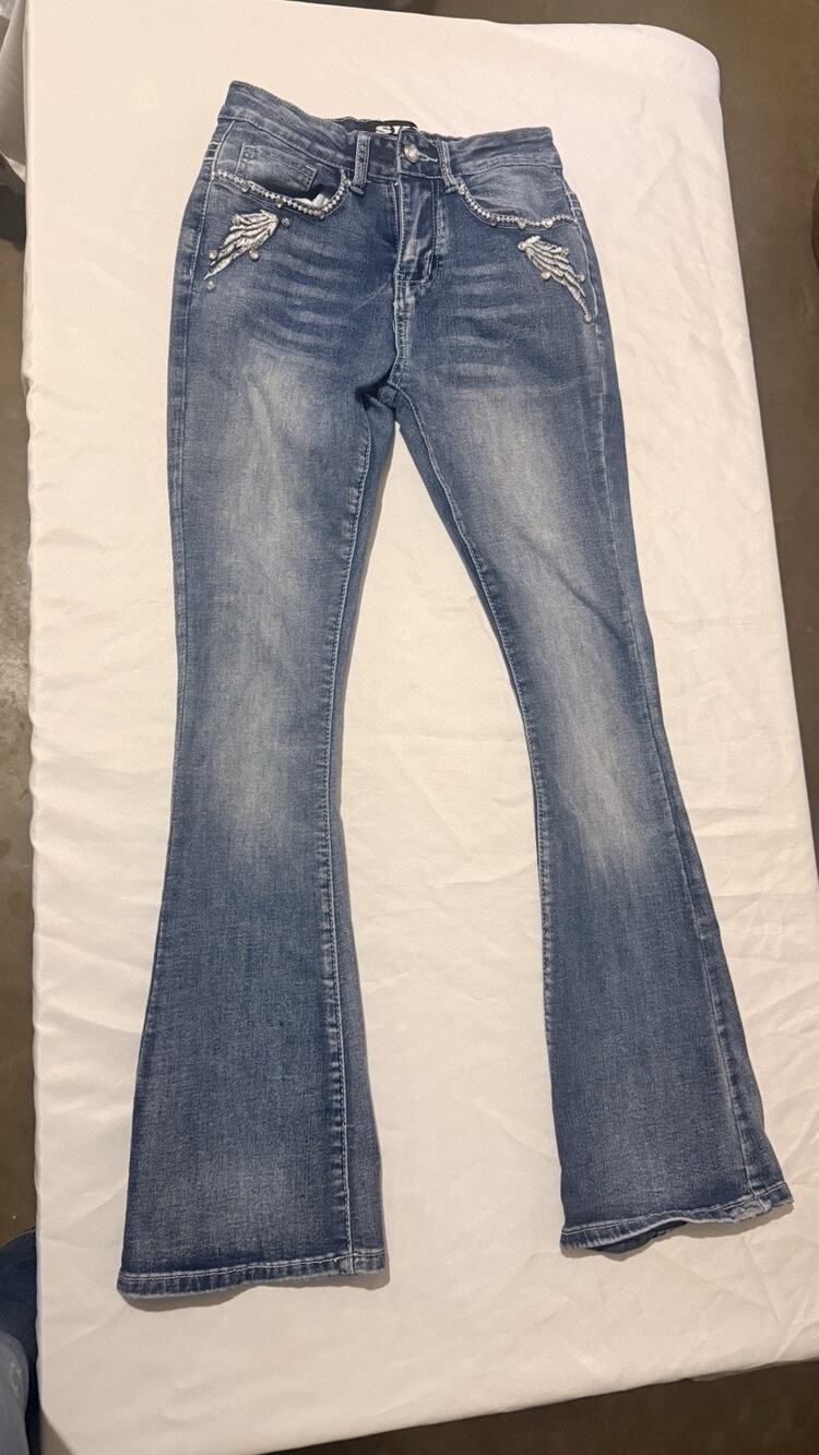 SKY Juniors Size 1 Low Rise Slim Bootcut Blue Medium Wash Skull Pocket Jeans